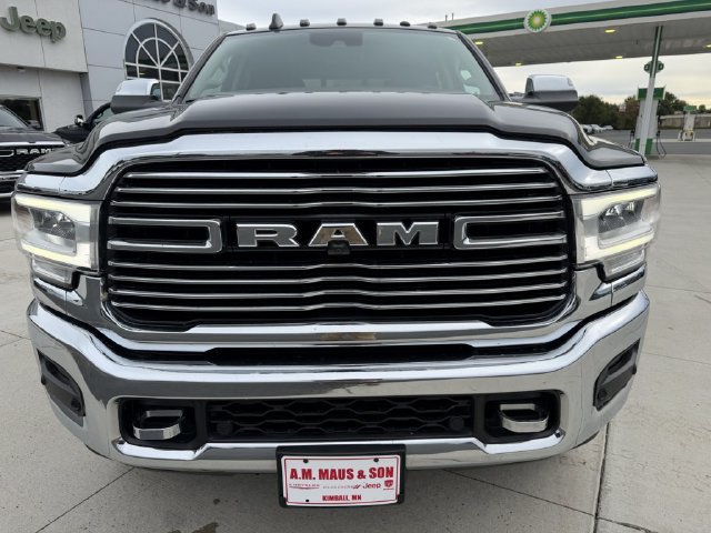 Used 2022 RAM 3500 Laramie AWD/4WD image 2
