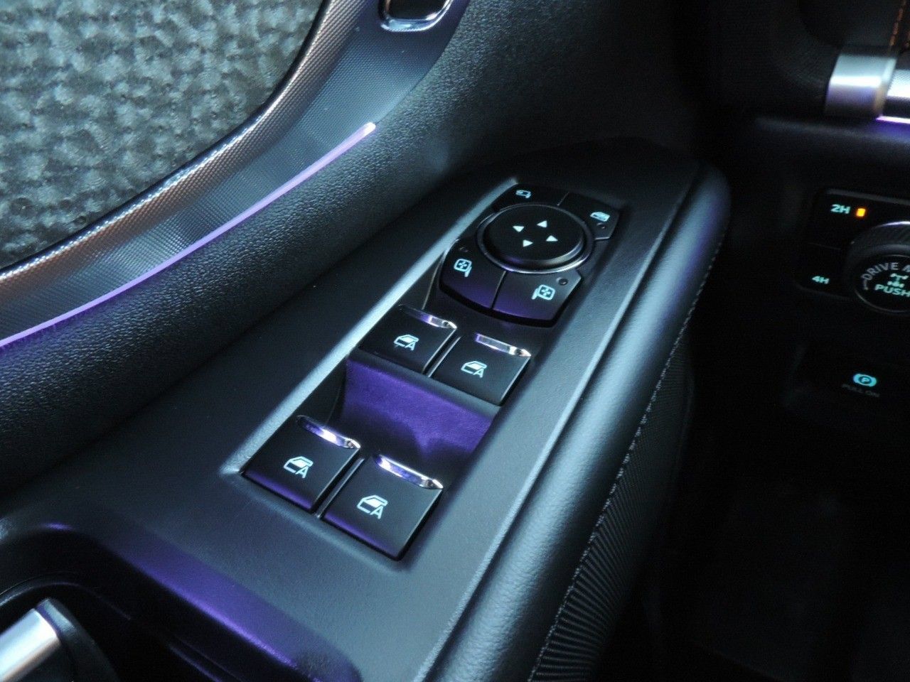 Used 2025 Ford Expedition Tremor AWD/4WD image 30