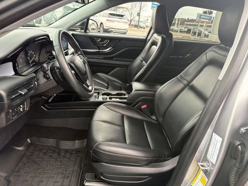 Used 2021 Lincoln Corsair AWD image 14