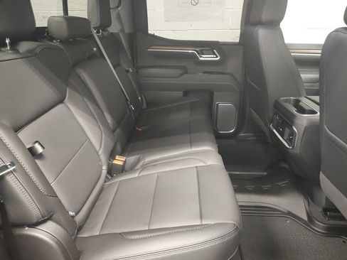 New 2026 GMC Sierra 1500 Denali w/ Denali Reserve Package AWD/4WD image 12