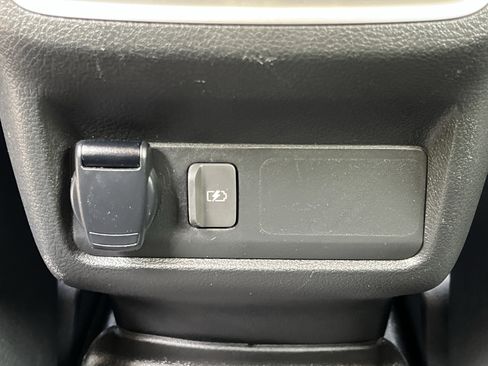 Used 2019 INFINITI QX50 Luxe w/ Navigation Package image 23