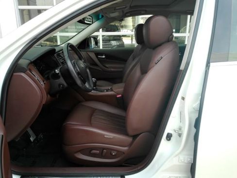 Used 2017 INFINITI QX50 2WD w/ Technology Package image 15