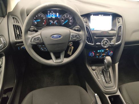 Used 2018 Ford Focus SEL FWD image 22