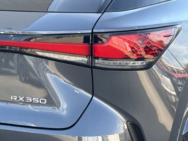 Used 2024 Lexus RX 350 FWD w/ Technology Package image 6