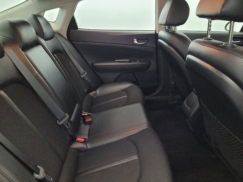Used 2019 Kia Optima S FWD image 19