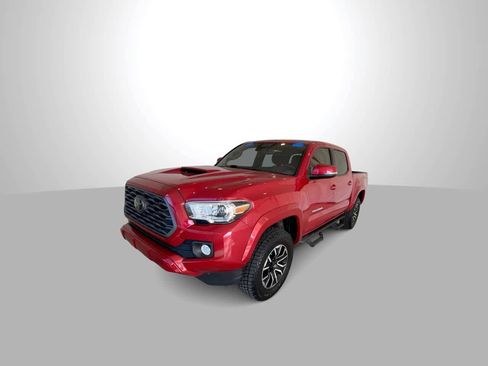 Certified 2022 Toyota Tacoma TRD Sport w/ Technology Package image 4