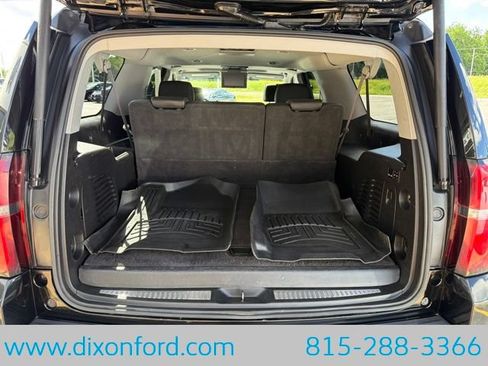 Used 2017 Chevrolet Suburban Premier AWD/4WD image 28