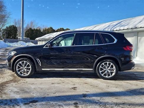 Used 2023 BMW X5 xDrive40i w/ Premium Package image 2