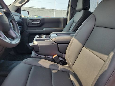 Used 2026 Chevrolet Silverado 1500 W/T w/ WT Value Package AWD/4WD image 13