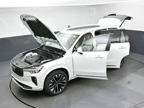 New 2026 Volvo XC90 T8 Ultra w/ Lounge Package AWD/4WD image 53