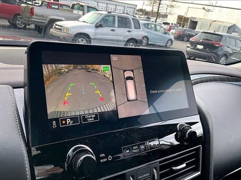 Used 2023 Nissan Armada Platinum w/ Cargo Package image 11