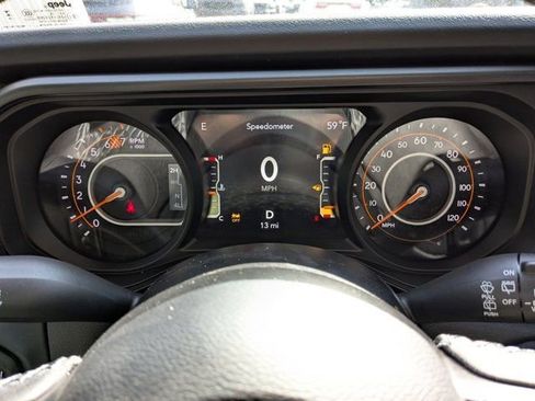 New 2026 Jeep Wrangler Unlimited Rubicon AWD/4WD image 27
