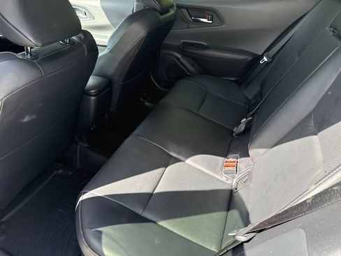 Used 2023 Toyota Prius XLE FWD image 17