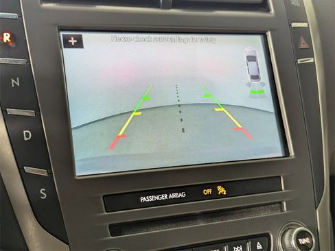 Used 2017 Lincoln MKZ Reserve image 22