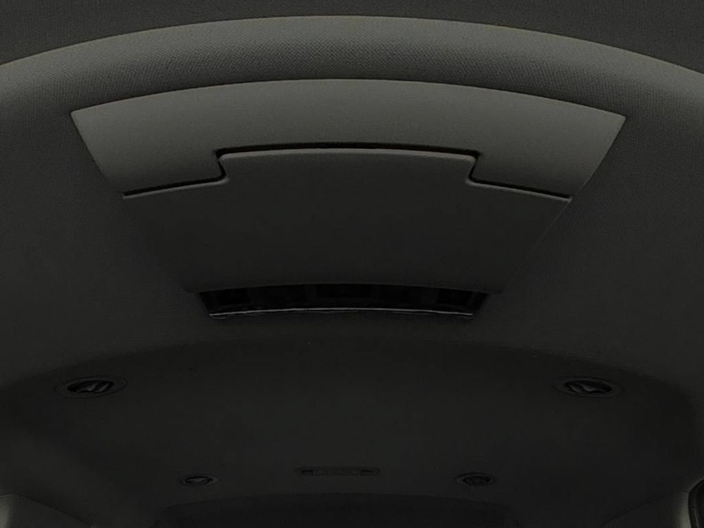 Used 2018 Chevrolet Tahoe LT RWD image 17