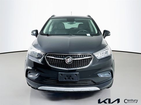 Used 2019 Buick Encore Preferred image 2
