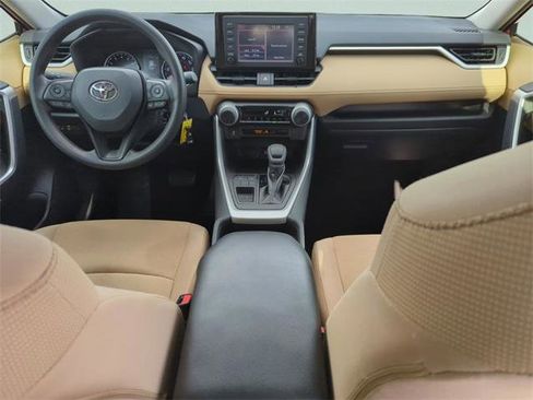 Used 2019 Toyota RAV4 LE image 14