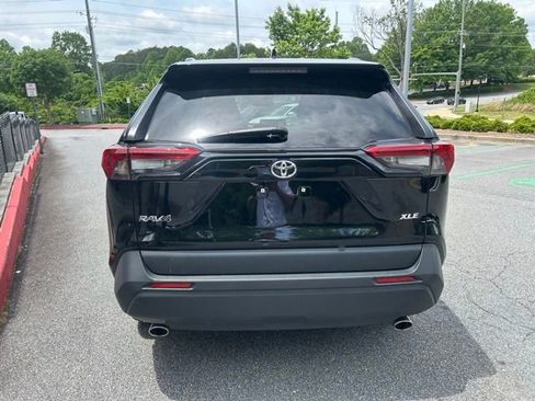 Used 2024 Toyota RAV4 XLE FWD image 4
