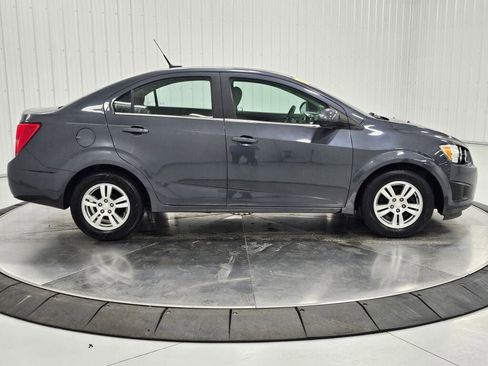 Used 2013 Chevrolet Sonic LT FWD image 6