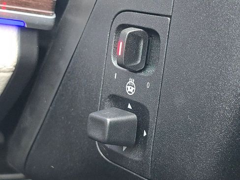 Used 2023 Mercedes-Benz GLE 450 4MATIC image 36