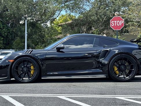 Used 2019 Porsche 911 GT3 RS image 28