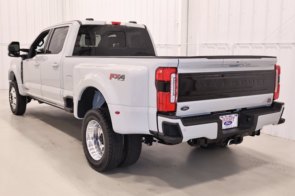 New 2026 Ford F450 Platinum w/ FX4 Off-Road Package AWD/4WD image 7