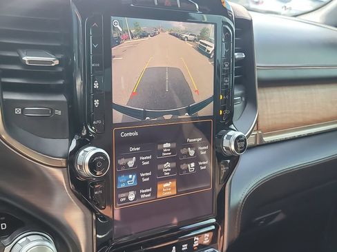 Used 2019 RAM 1500 Limited AWD/4WD image 29
