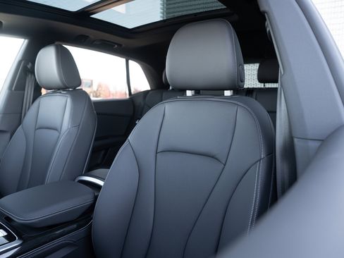 New 2026 Audi Q8 Premium Plus image 25