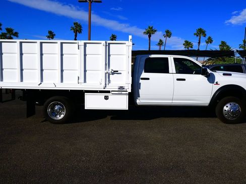 Used 2024 RAM 4500 Tradesman w/ Chrome Appearance Group RWD image 11
