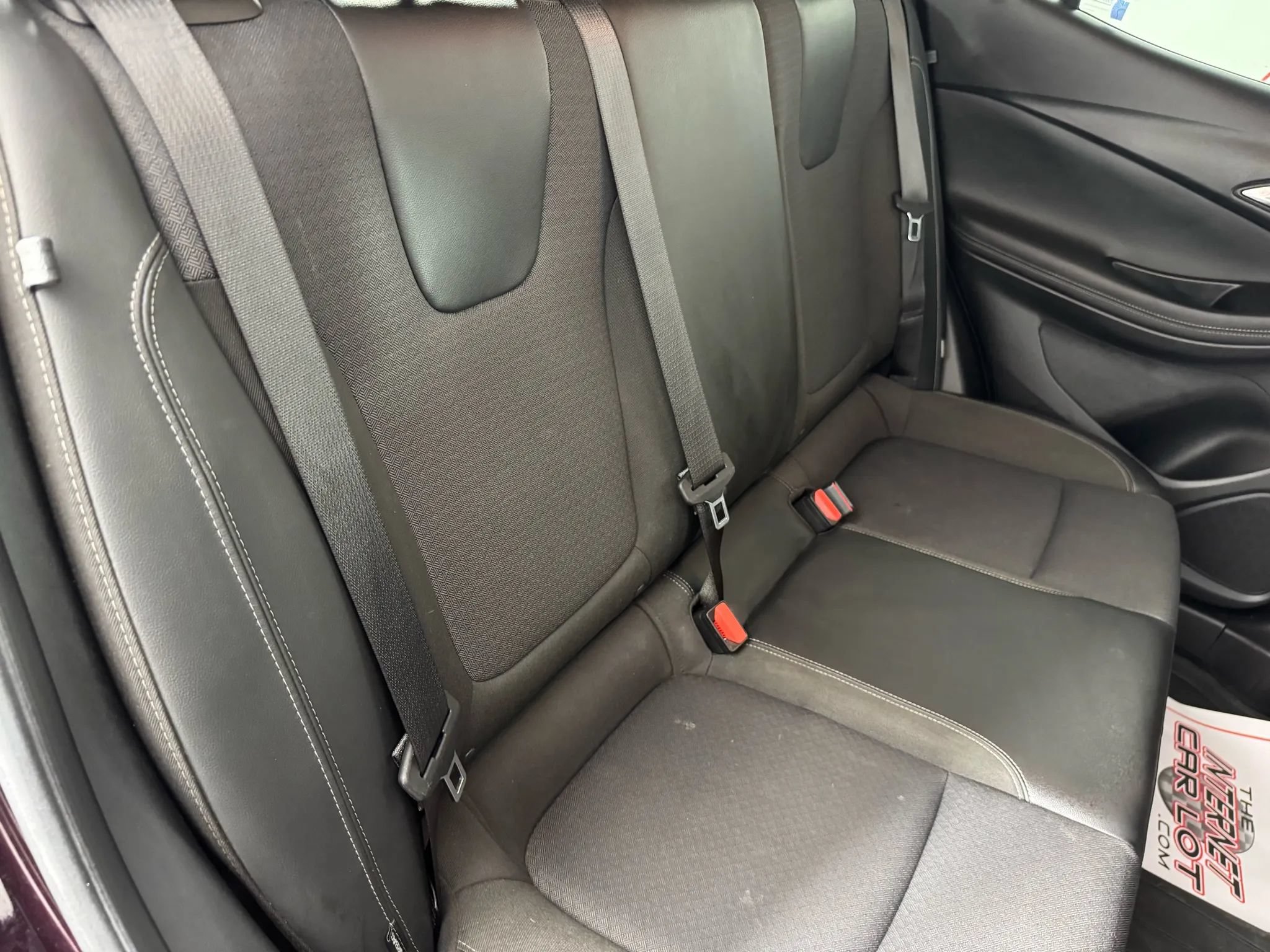 Used 2021 Buick Encore GX Preferred w/ Cold Weather Comfort Package AWD/4WD image 36
