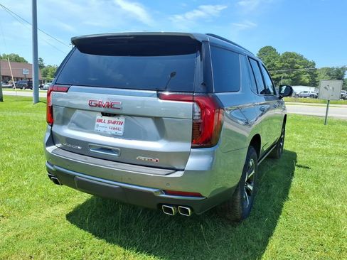 New 2026 GMC Yukon AT4 w/ AT4 Premium Plus Package AWD/4WD image 7