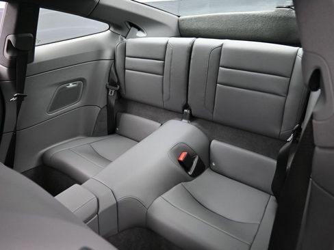 Certified 2024 Porsche 911 Carrera image 23