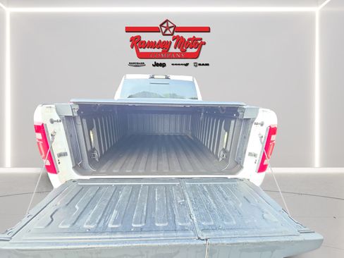 Used 2022 RAM 1500 Limited AWD/4WD image 17