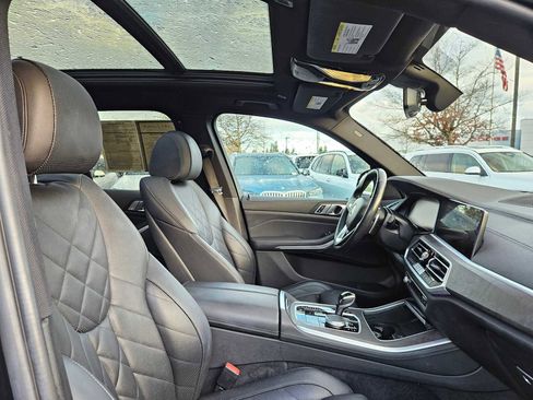 Used 2023 BMW X5 xDrive40i image 11