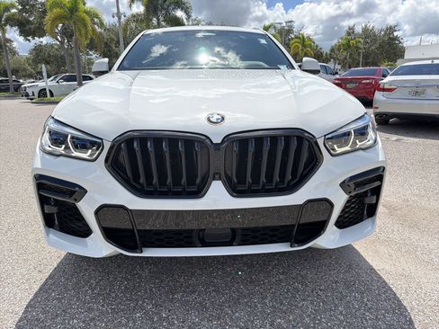 Used 2022 BMW X6 xDrive40i w/ Executive Package AWD/4WD image 2