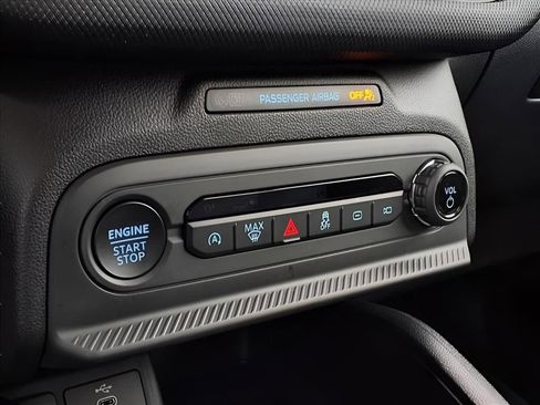 Used 2025 Ford Bronco Sport Heritage w/ Convenience Package image 8