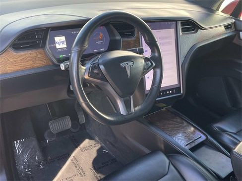 Used 2019 Tesla Model X Long Range image 6