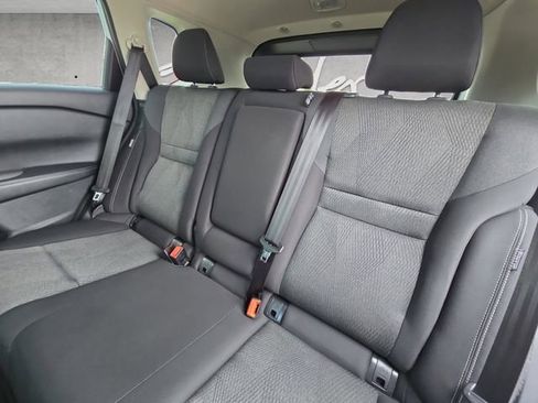 Used 2025 Nissan Rogue SV FWD image 22