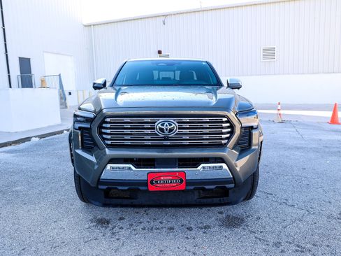 Certified 2025 Toyota Tacoma Limited AWD/4WD image 3