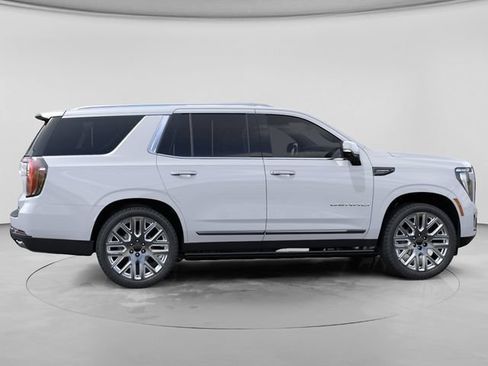 New 2026 GMC Yukon Denali Ultimate w/ LPO, Floor Liner Package AWD/4WD image 5