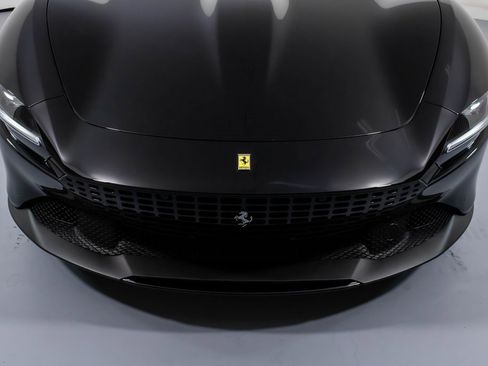 Certified 2023 Ferrari Roma image 13