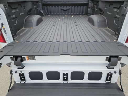 New 2026 Chevrolet Silverado 3500 LTZ w/ LTZ Texas Edition AWD/4WD image 22