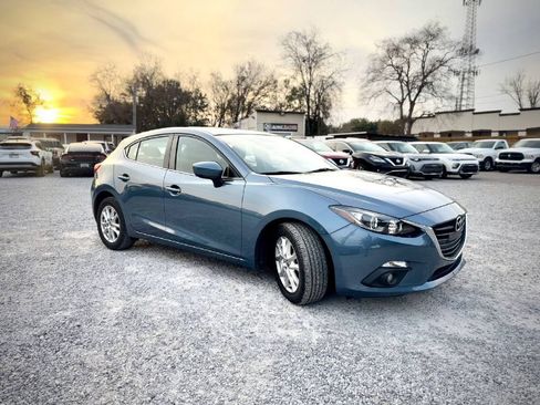 Used 2016 MAZDA MAZDA3 i Grand Touring image 5