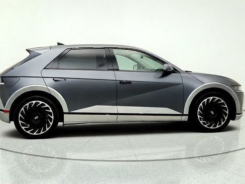 Used 2024 Hyundai Ioniq 5 Limited AWD/4WD image 4
