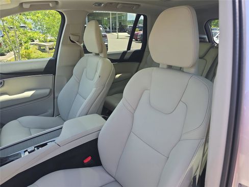 Used 2020 Volvo XC90 T5 Momentum AWD/4WD image 20