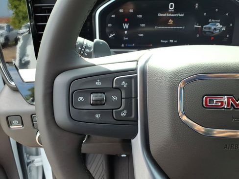 New 2026 GMC Sierra 1500 SLT w/ SLT Premium Plus Package AWD/4WD image 10