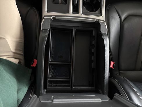 Used 2020 Ford F150 Platinum image 22