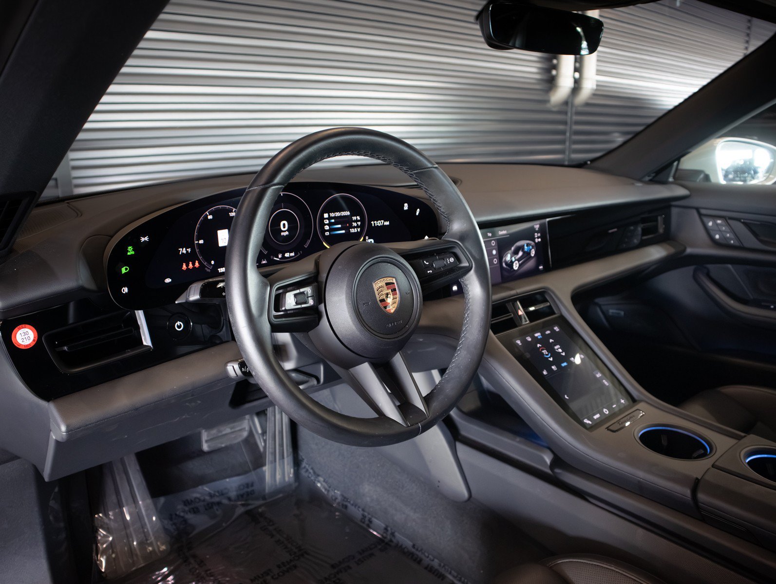 Certified 2024 Porsche Taycan w/ Premium Package RWD image 4