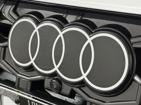 New 2026 Audi Q3 quattro 2.0T image 14