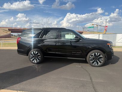 New 2027 Ford Expedition Platinum w/ Driver's Package